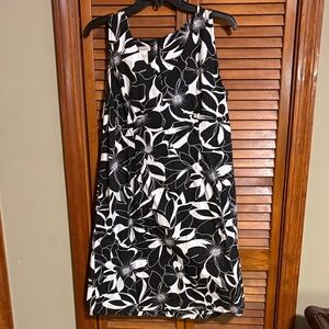 Faded Glory Black and White Floral Mini Dress